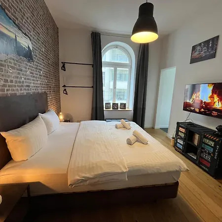 An Der Arena Apartman *