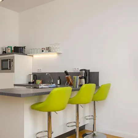 An Der Arena Apartment *