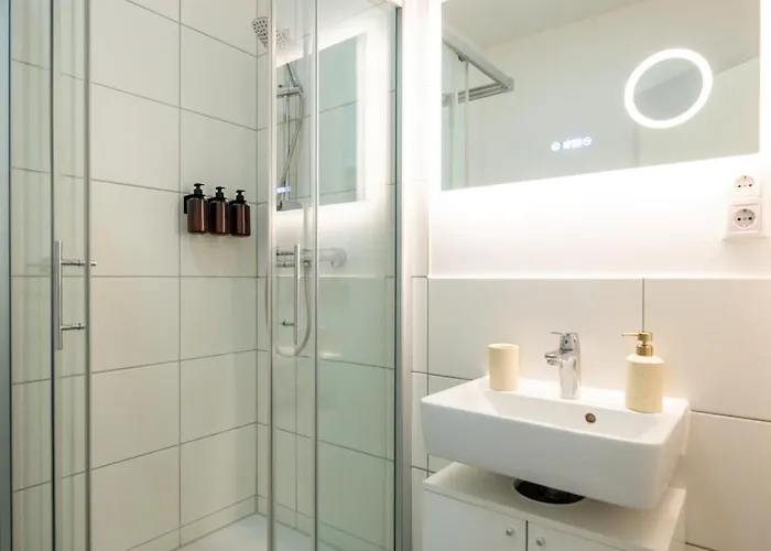 An Der Arena Apartman *